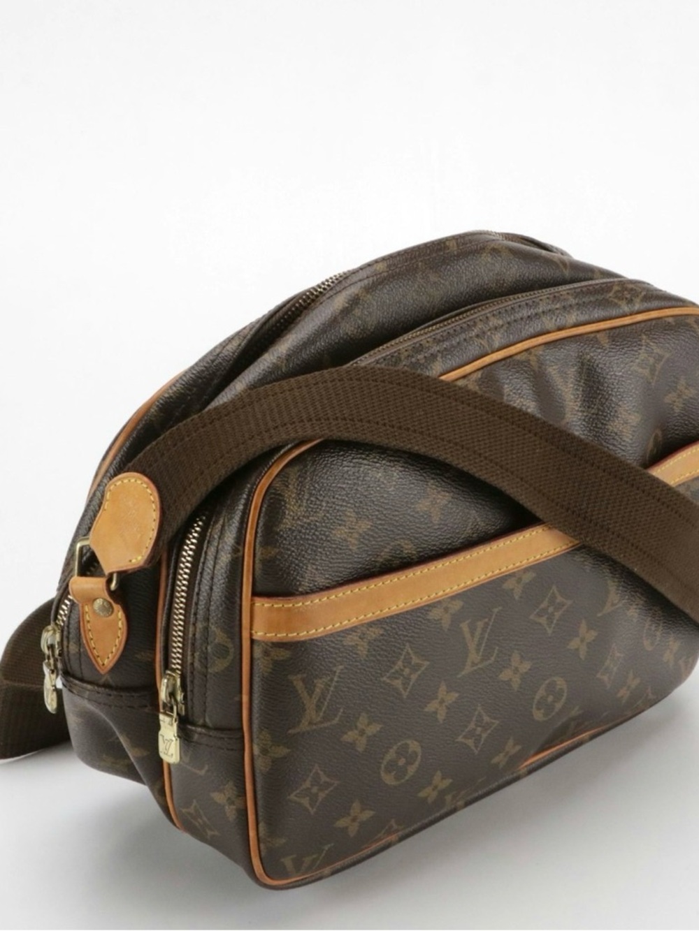 Louis Vuitton Reporter PM Monogram Messenger Bag with Vachetta Trim